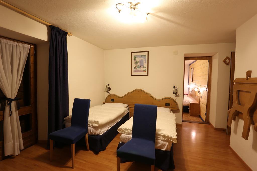 Albergo Centrale Forni di Sopra Room photo