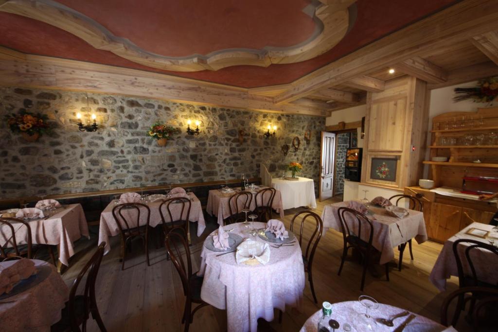 Albergo Centrale Forni di Sopra Exterior photo